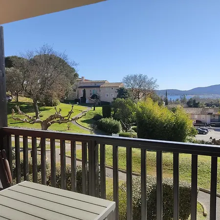 Ambiance Mediterranee Aux Parcs De Apartman *