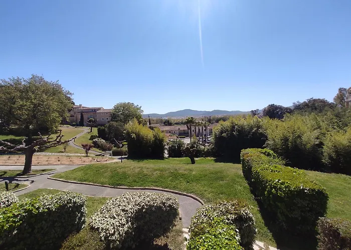 Διαμέρισμα Ambiance Mediterranee Aux Parcs De *